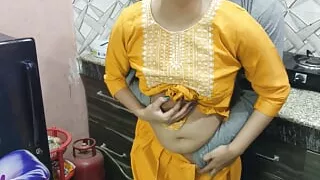 JIJA JI seduced by SAALI'S sexy body fucked her pussy and ass Hindi audio