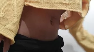 Desi girl showing her boobs and masturbating