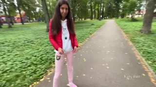 Picked Up A Girl In The Park And Fucked Her In A Tree