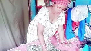 Step Sister Tells Her Step Bro To Go All The Way - She Wants His Cock, And She Needs It Badly