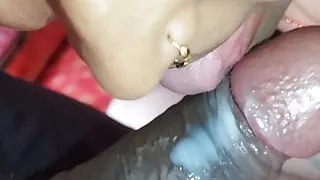 Bhabhi ko malai khilai land ki devar ne creem chtwai bhabhi ko