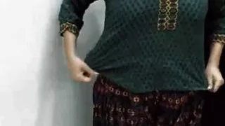 Widow hot and Sexy golden woman enjoyed with hishot and Sexy body and beautiful bobbs and titts