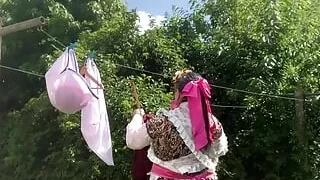 In a planter's outfit to hang my laundry