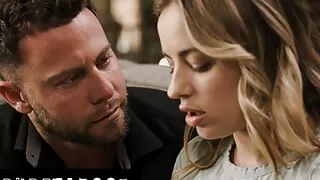 PURE TABOO Anonymous Kidney Donor Seth Gamble Wants Anna Claire Clouds To PROPERLY Thank Him