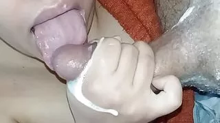 so close, extreme CLOSE UP of this greedy little mouth that devours the cock until it eats a lot of cum