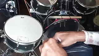 LizzyYum FREE SEX TOY GIVEAWAY email yoogigishop2  outlook . com subject INTERESTED