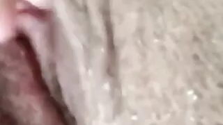 Rubbing fucking my fat pussy with 12 inch didlo