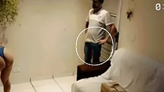 Married receives delivery man only in panties