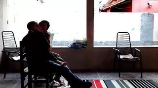 stepdaughter was smoking in the backyard and her stepfather seduced her until she had sex with him