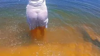 Srilankan hot and sexy girl outside bathing natural place.hot wife sharing video.srilankan sexy video.asian Hot wife showing h p