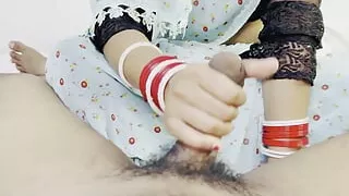 Sasur and Bahu Sex Started by Massage Dirty Talk Lusty Stepfather Fucked by Stepdaughter Hindi Sex Web Series