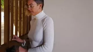 She didn&#039;t pay the rent and had to have sex with the collector to avoid being evicted