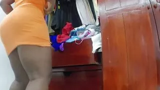 Changing clothes with a voluptuous maid