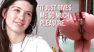 Ersties - L.A. babe Julia bathes with an anal plug