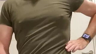 Jerking my hard dick, showing my boxers! Flexing!