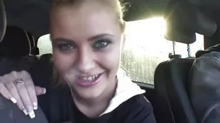 Hardcore bitch fuck in the car and outside