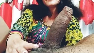 Beautiful bimbo impassioned blowjob porn clip