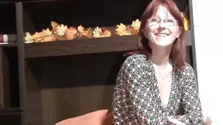 Redhead mature slut loves thick dick