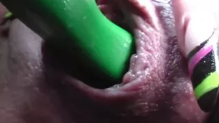 Big boob mature seduces her pussy with hitachi