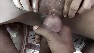 Closeup cum on pussy indian desi bengali bhabi taking spray of cum by opening her pussy