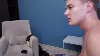 Damaged Car, Satisfying Apology: Wife's Mouthful Gesture