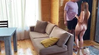 I Pay the Delivery Man with My Body to Take Revenge on My Husband