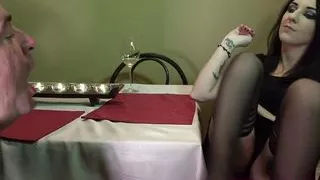 Scarlett's Spitting Humiliation - (dreamgirls in Socks)