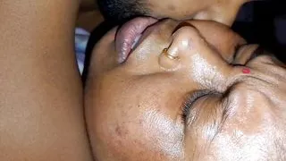 Barish Ke Mosam Me Wife Ko Chodne me Maja Bohat at hai