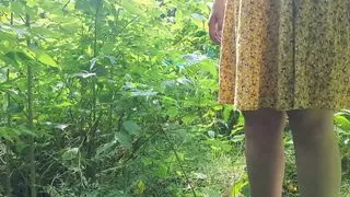 Peeing in the bushes