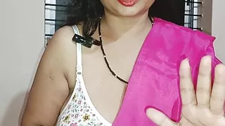 Salu went to Panditji for . Panditji fulfilled Salu's desire by fucking her.