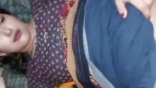 Newly married woman had sex with her husband for the first time and broke her seal