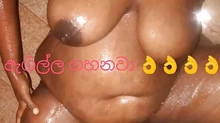 Sri lanka house wife shetyyy black chubby pussy new video on sex toy