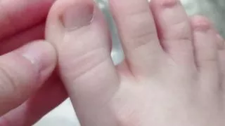 I masturbate with my feet just for you