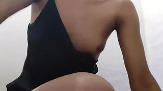 Amateur Indian spreading her pussy