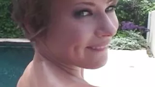 She Was Posing and Later She Was Screaming Because of a Dick in Her Ass