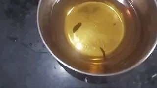 Dheere Dheere Se apni bhabhi ko Chupke se dekh kar sex karne Lag Gaya