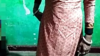 Video of my brother-in-law of Khasam village fell behind my younger stepsister