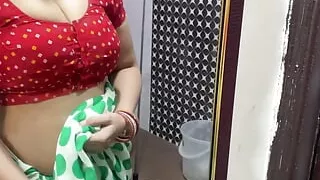 Desi Pervert Tailor Fucks Indian Hot Bhabhi in His Shop