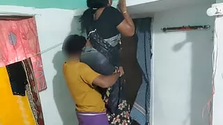 Real homemade As if to help, he has sex with Aunty