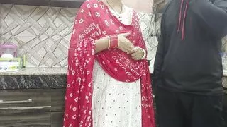 Ex-boyfriend convinced ex-gf to have one last fuck in Kitchen Cumshot on her sexy Beautiful body- hot xxx