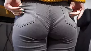 Hot Secretary In Tight Jeans Teases Ass With Visible Panty Line