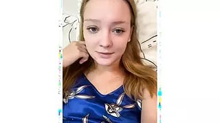 cutie teen rubs her pink pussy