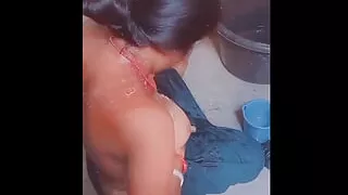 Soma bhabhi Bathing video First time