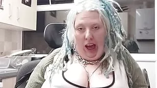 KinkyCurvyQueen video