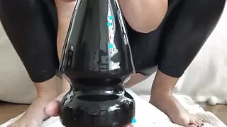 Sexy girl Nikoletta stretches anal using an anal plug