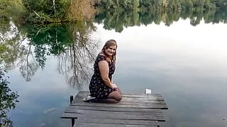 Spontaneous outdoor quickie at the lake! HAVE I BEEN RECOGNIZED?