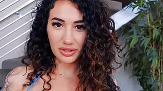 Arabelle Raphael rocks BBC in TWERKNADO