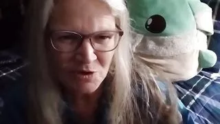 Mommavee - Come Fuck Your Mom!