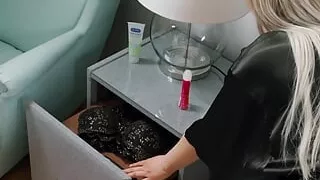 Big tits blonde babe wants to lose anal virginity