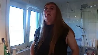 Long or short? Red or black?